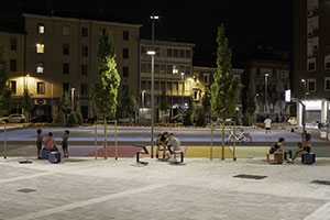 Una nuova illuminazione per Piazza de Gasperi