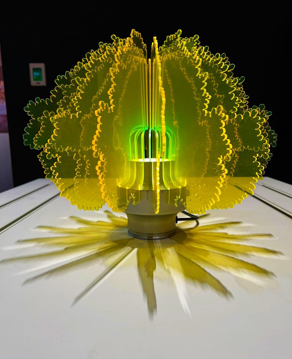 Milano Design Week 2024: iGuzzini presents Light That Moves Time, an installation by Alfonso Femia